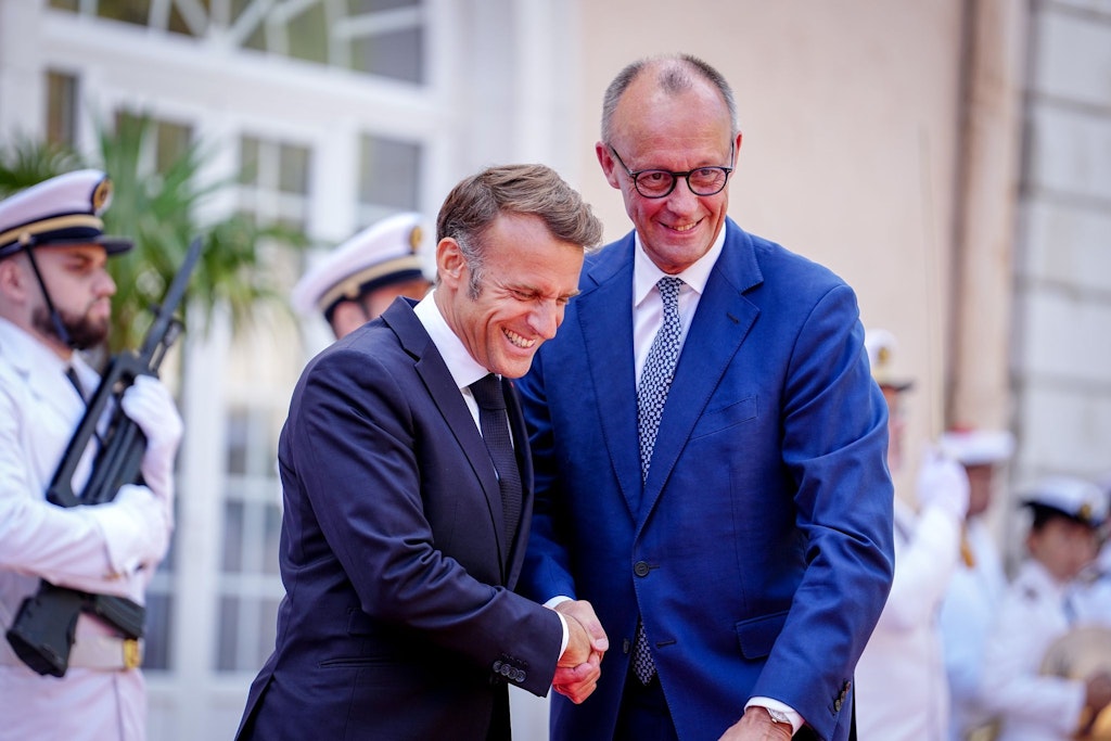 Franz-sische-Regierung-gest-rzt-Was-bedeutet-das-f-r-uns-