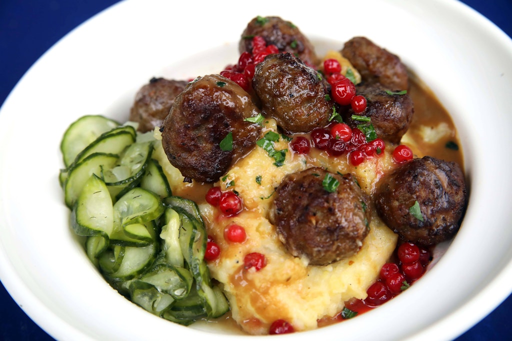 Traditioneller-HackHit-aus-Schweden-So-gelingen-echte-K-ttbullar-