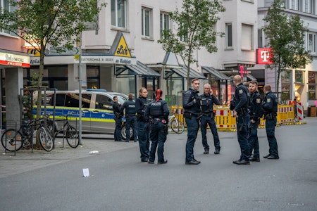 Gießen: Schüsse in Wettbüro – 3 Verletzte