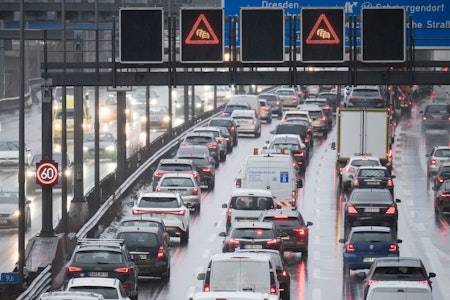 Massive Sperrungen, Stau! Arbeiten an der Ringbahnbrücke starten